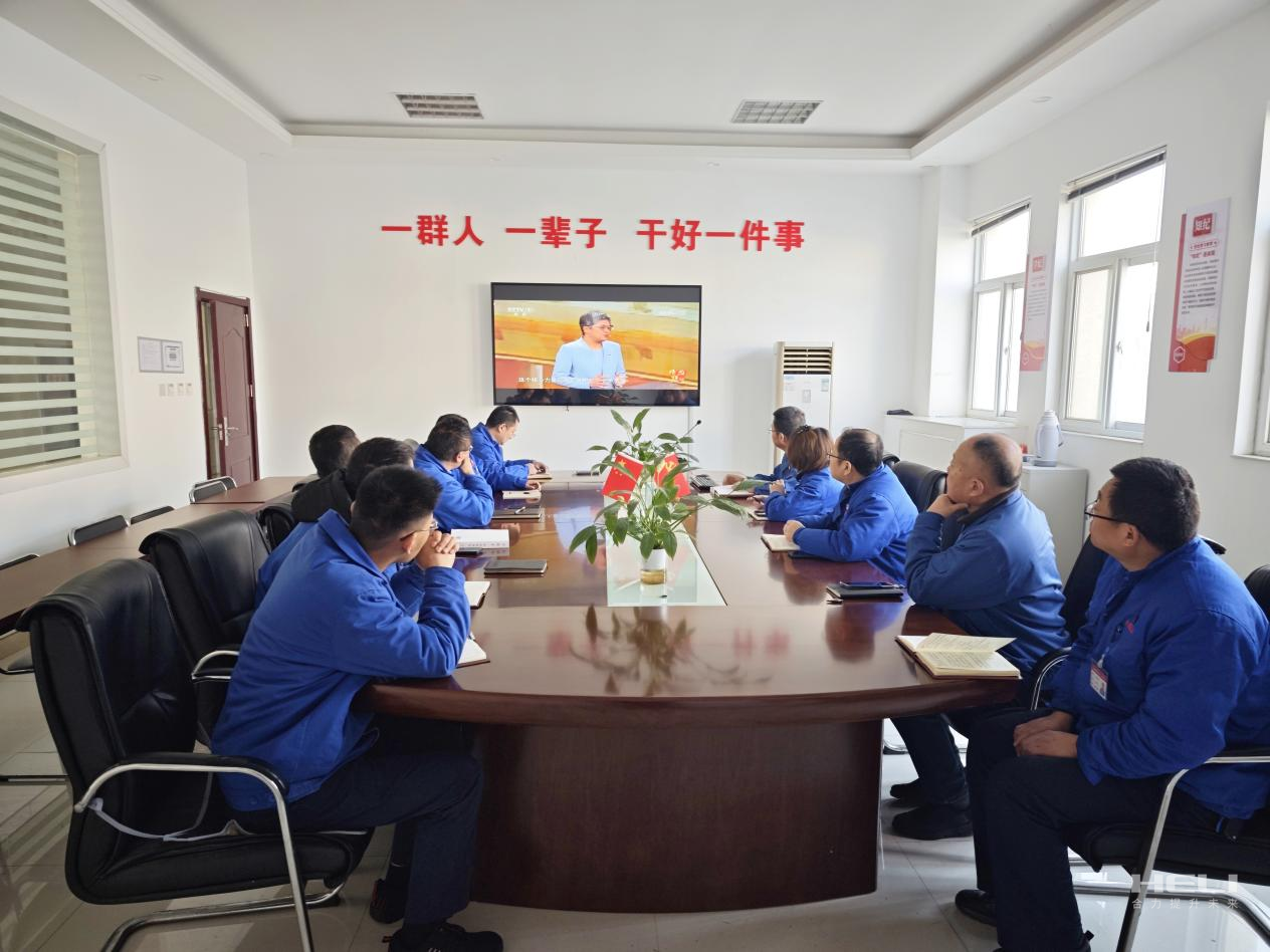 a1523d05f0e4221344d8f14161535a6d.png a1523d05f0e4221344d8f14161535a6d.png